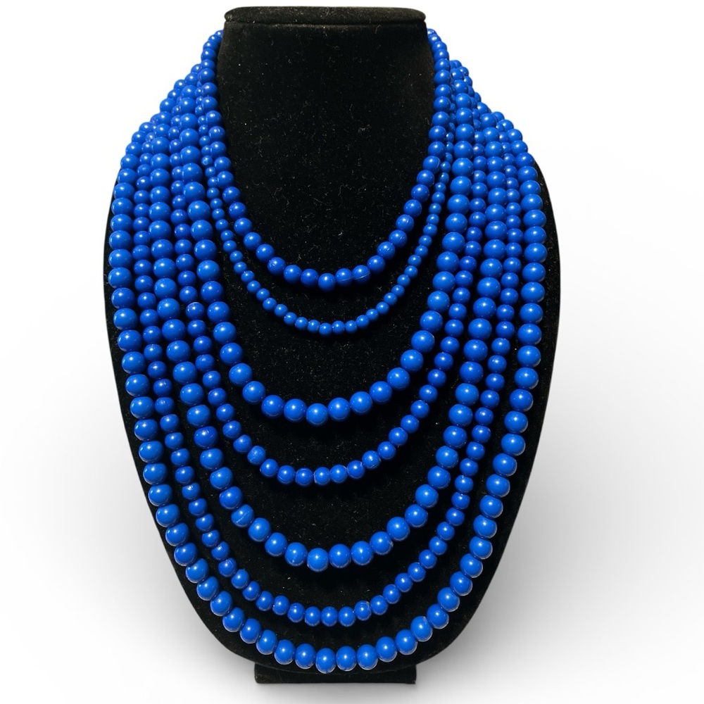 Vintage 90’s 7 strand, bright blue necklace